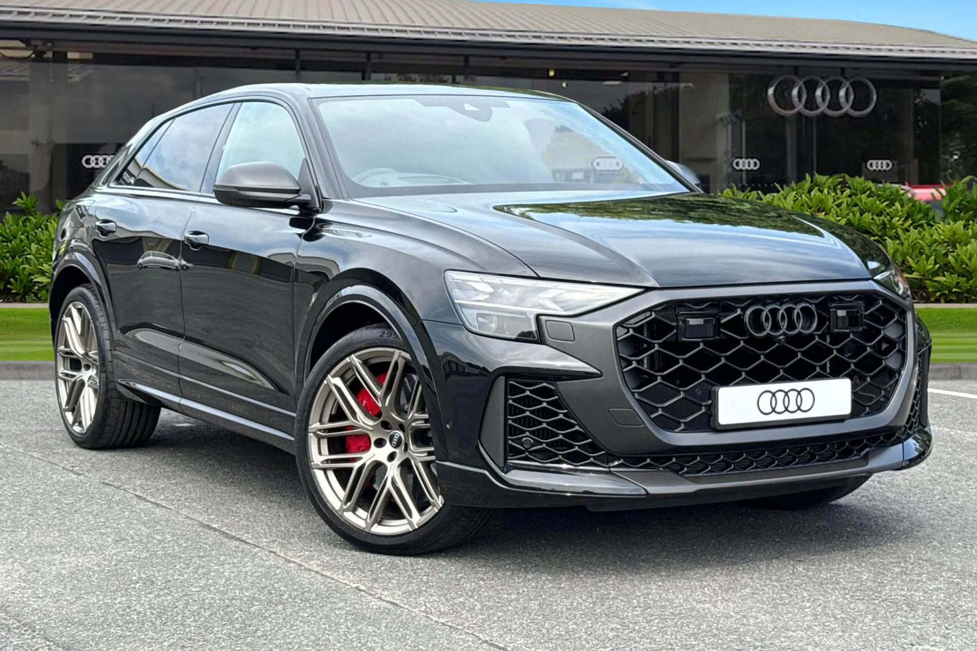 Audi RS Q8 TFSI 640 Quattro Perform Carbon Black 5dr Tiptron thumbnail