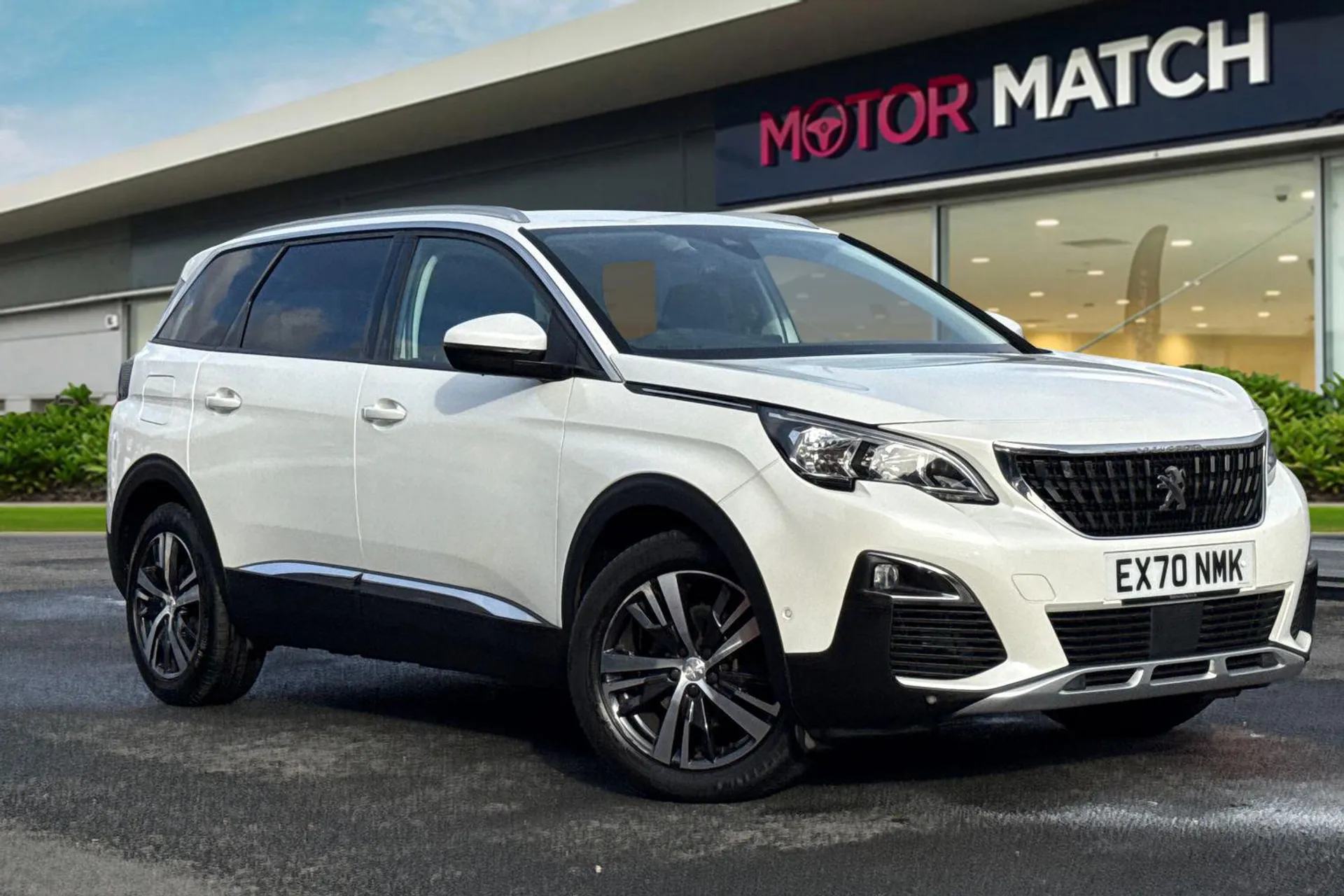 Peugeot 5008 1.5 BlueHDi Allure 5dr EAT8 thumbnail