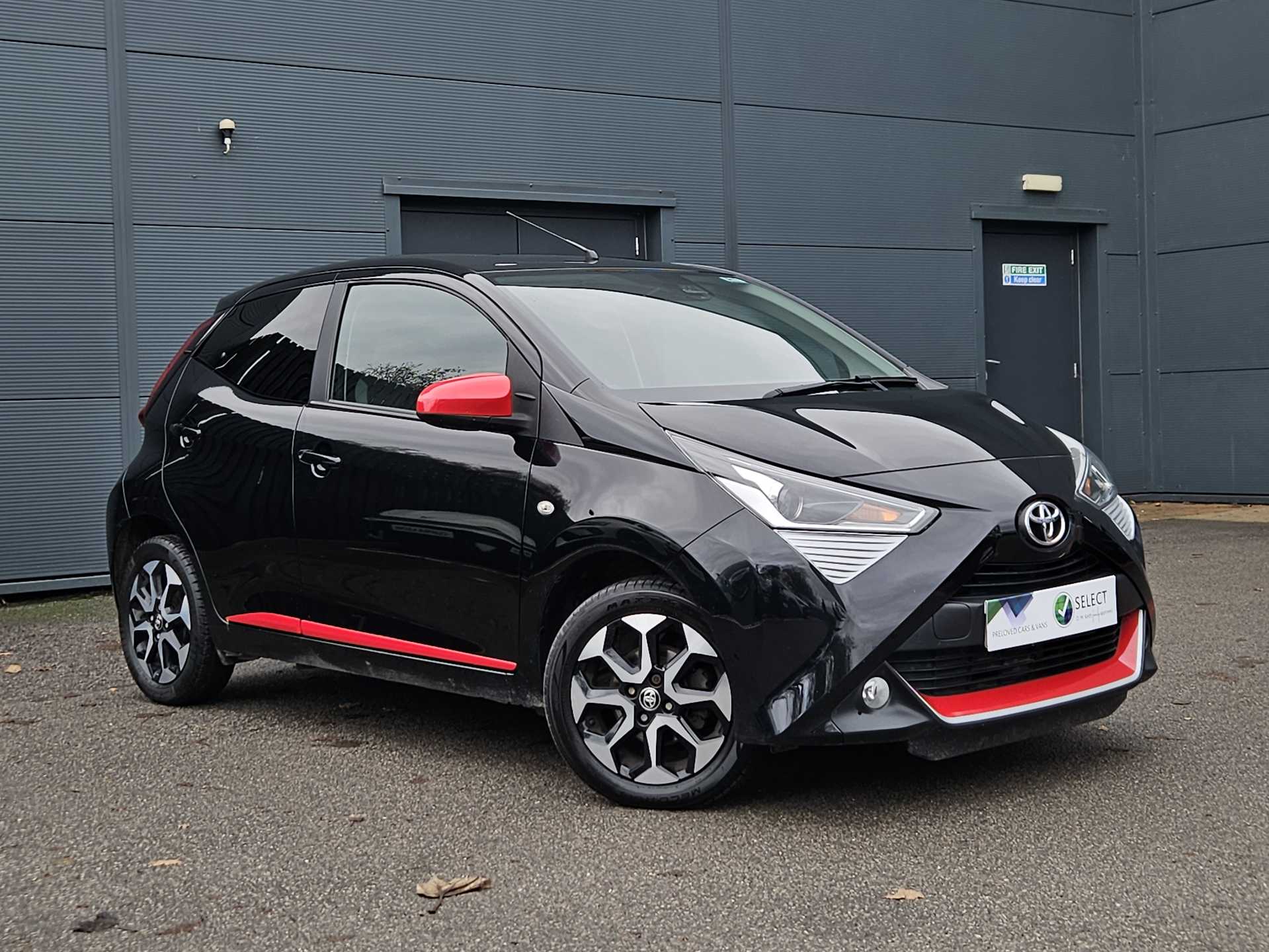 Toyota Aygo 1.0 VVT-i X-Trend TSS 5dr thumbnail