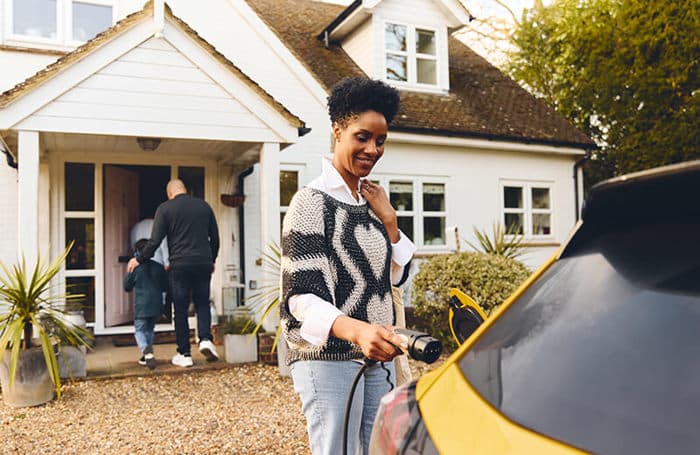 Best Electric Family Cars image
